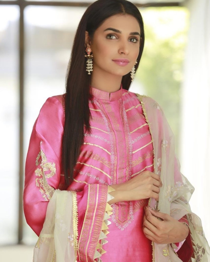 amna ilyas