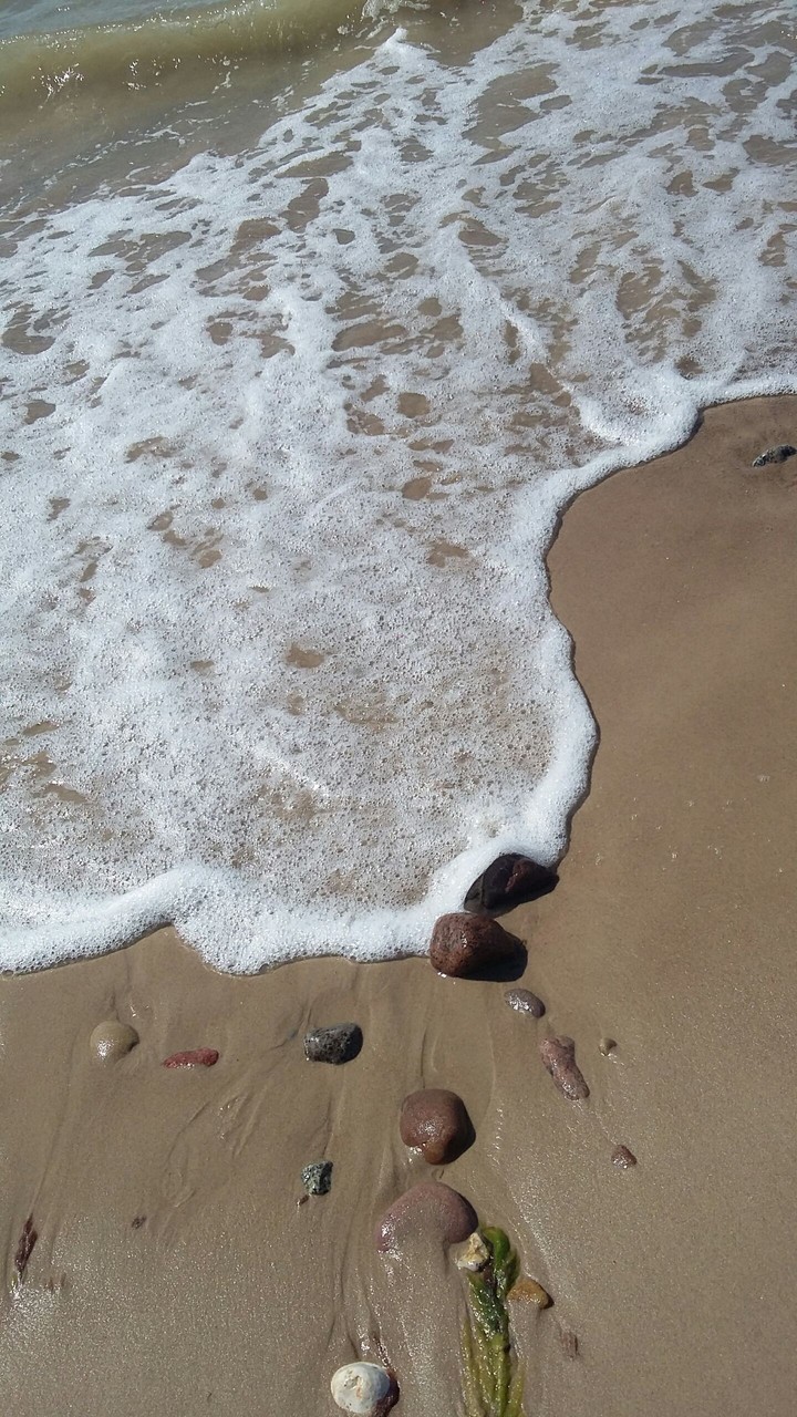 wave