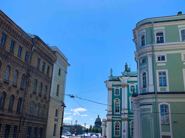 Saint-Petersburg