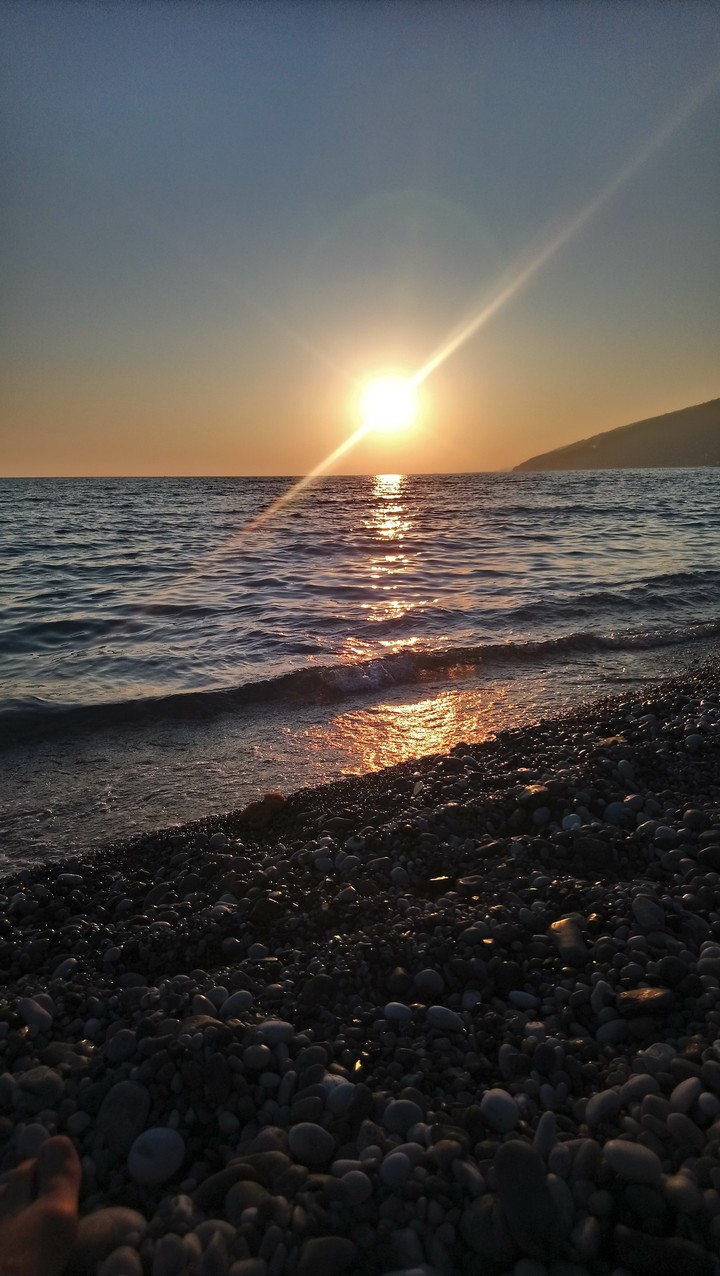 море