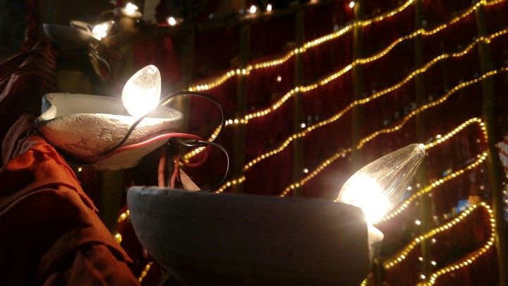 Electric Diyas