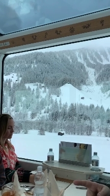 Швеция