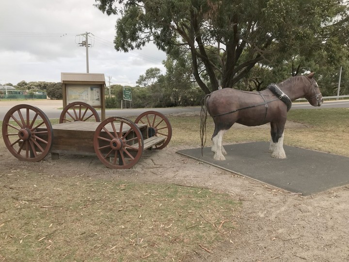 horse cart