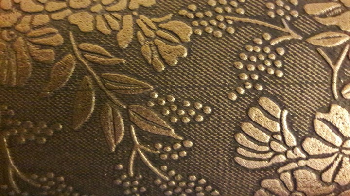 Metallic flowers