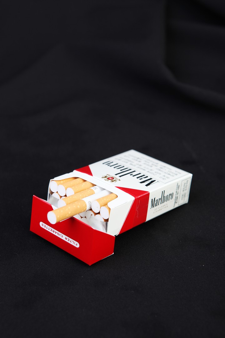 Cigarette