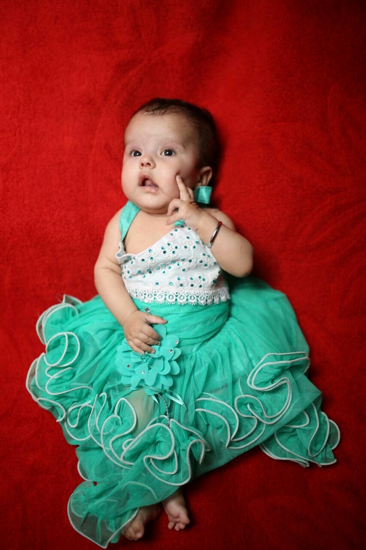 littlegirl