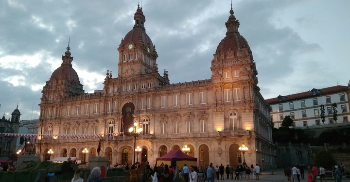 Plaza Maria Pita