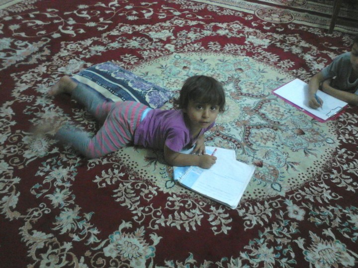 the baby try to write...