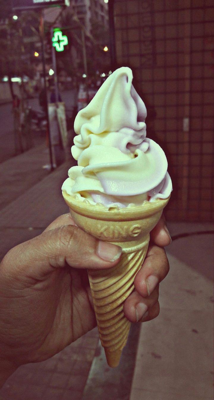 Black Currant And Vanilla Mix Softy..♡