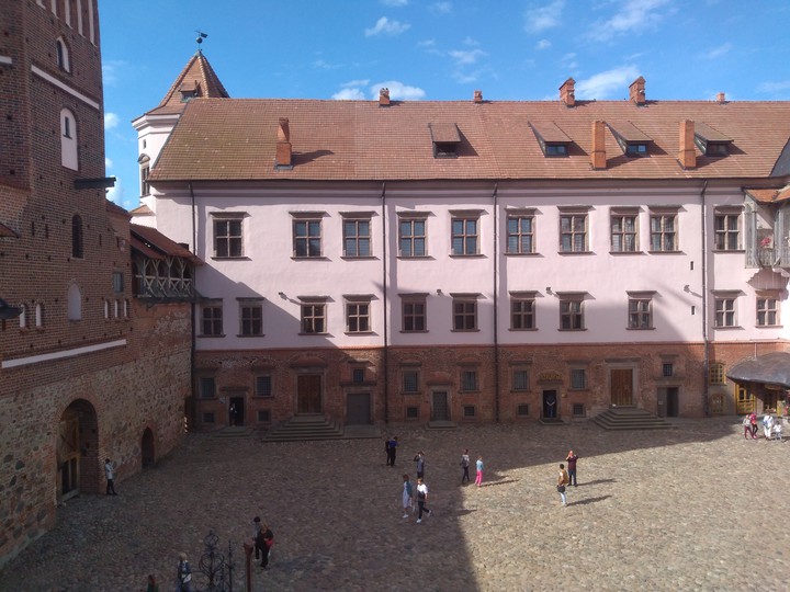 Mir castle