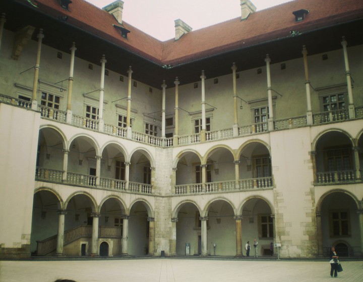 royal palace's bailey