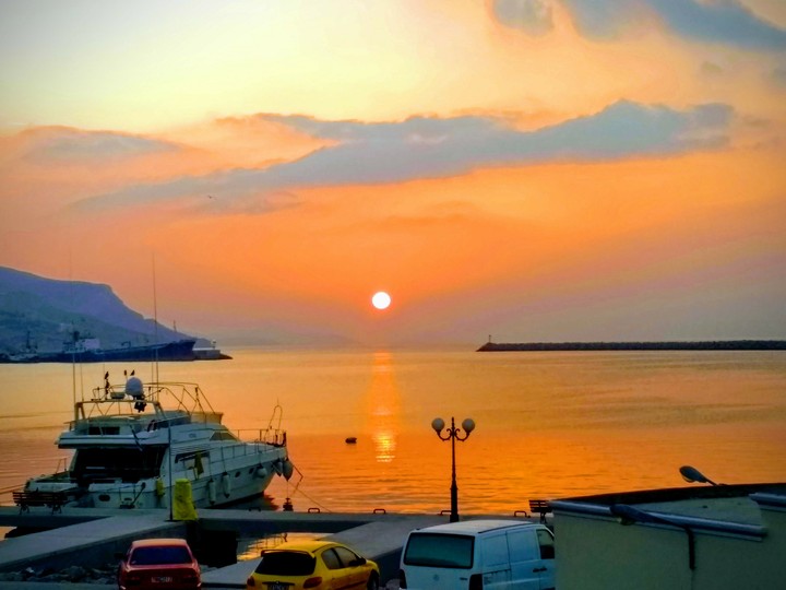 mornig on island