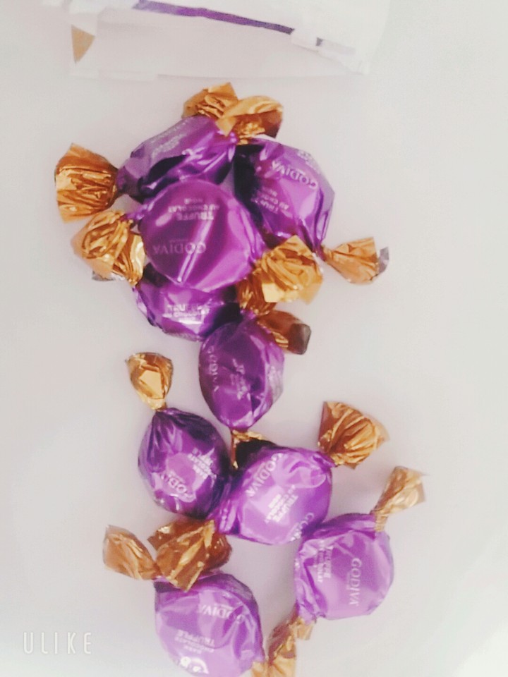 GODIVA