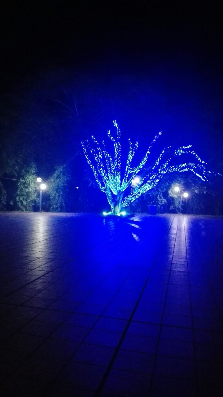 blue lightning