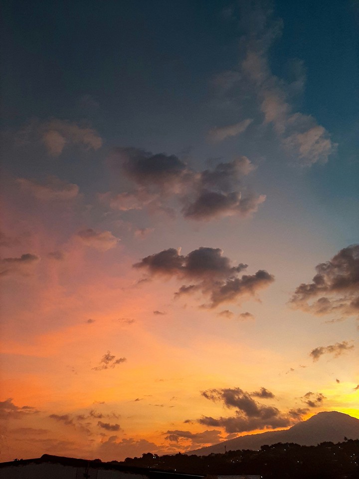 sundays sunset