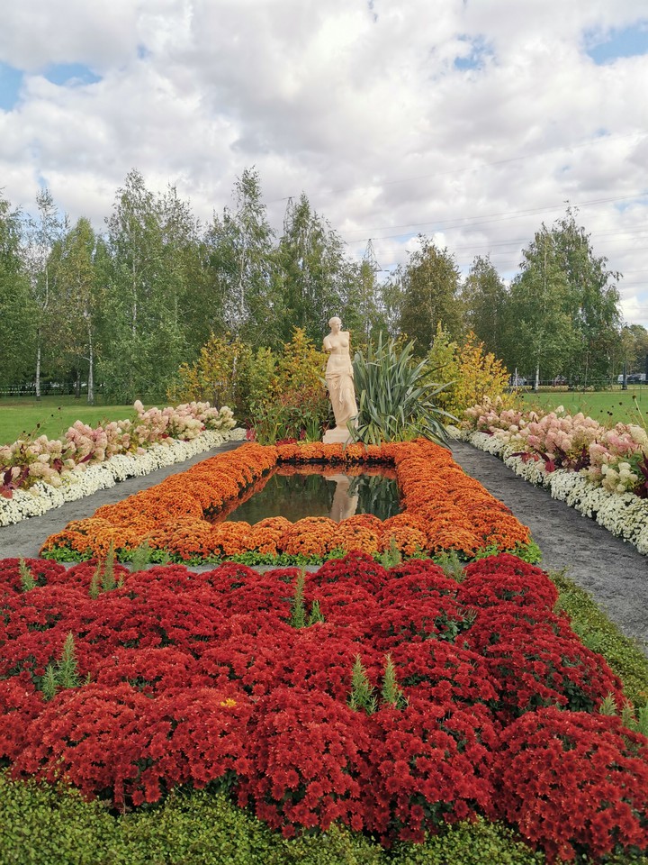 historical garden
