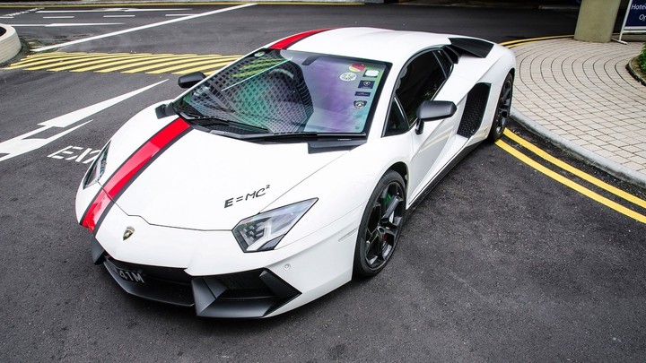 Lamborghini Aventador