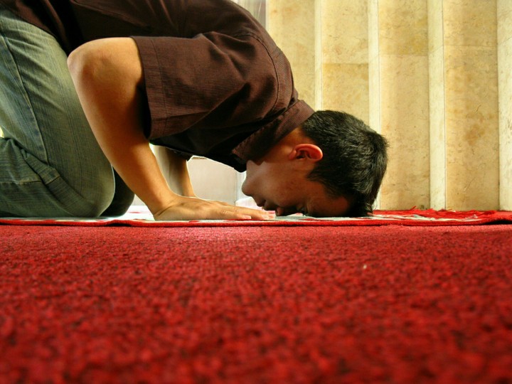 Pray