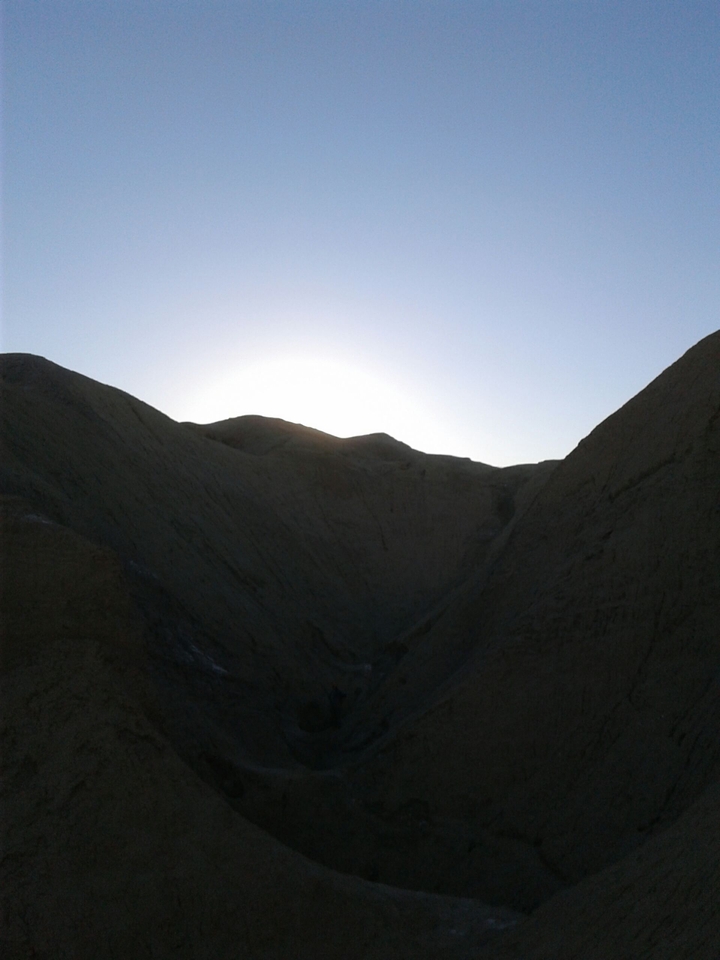 canyon with sun