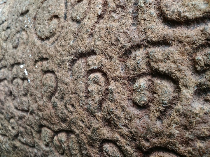 தமிழ்