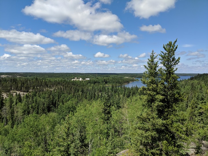 Flin Flon Vantage