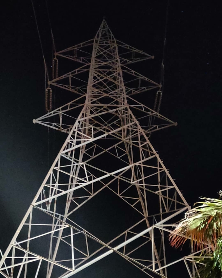 Structure