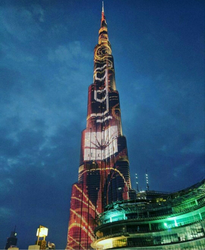 lighting burj khalifa