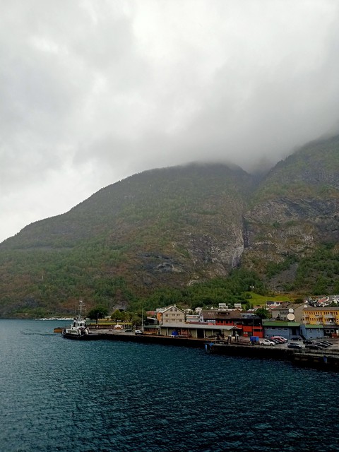 lake, 湖水壁纸
