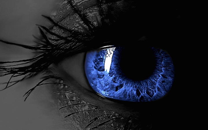 blue eyes