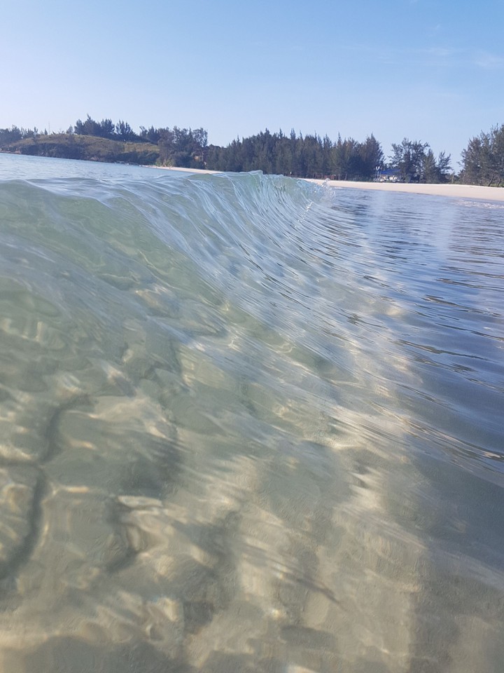 incoming wave