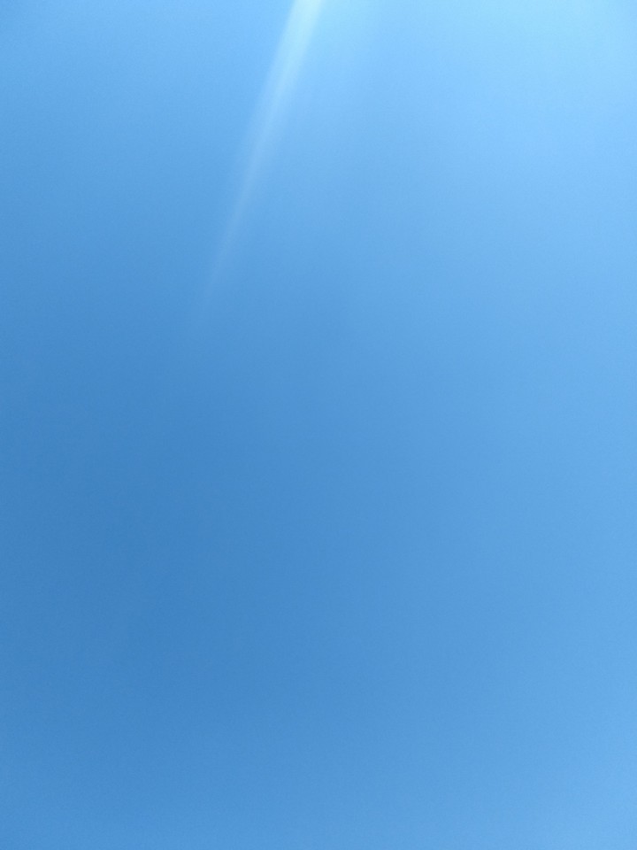Céu Azul Intenso
