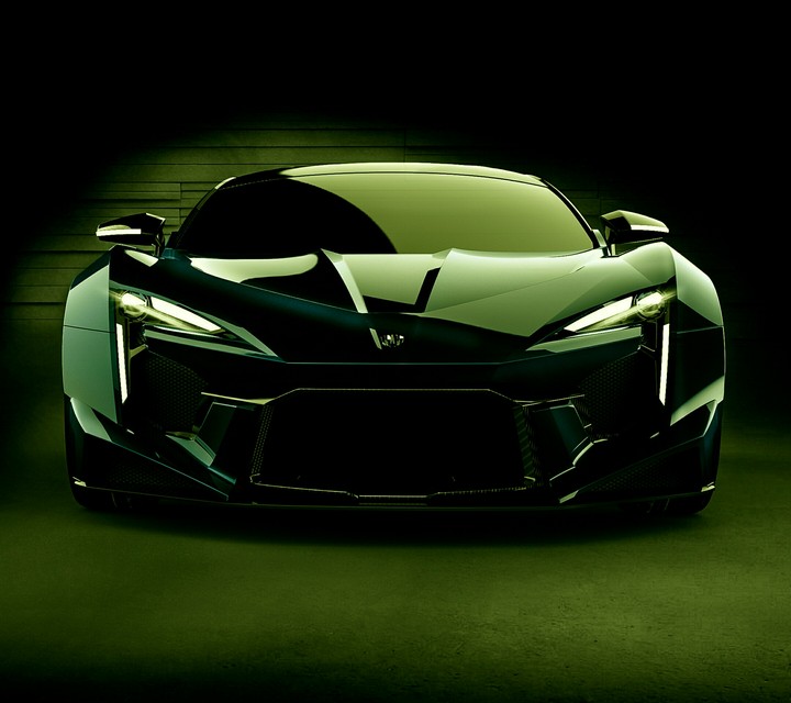 Fenyr super sport
