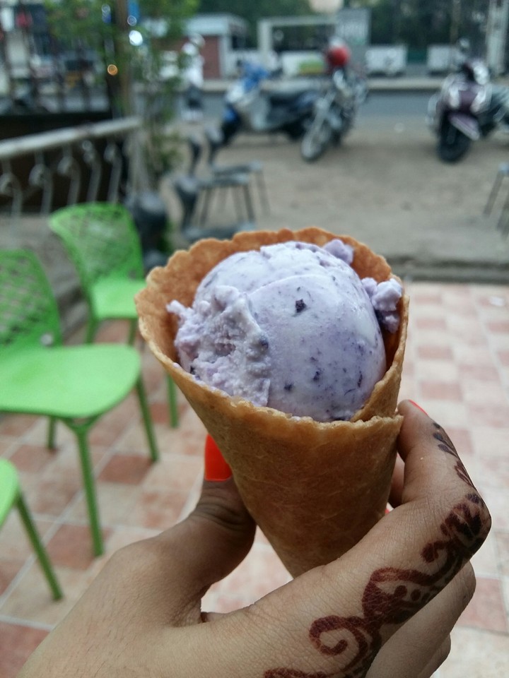 Fresh Fruit Ice cream