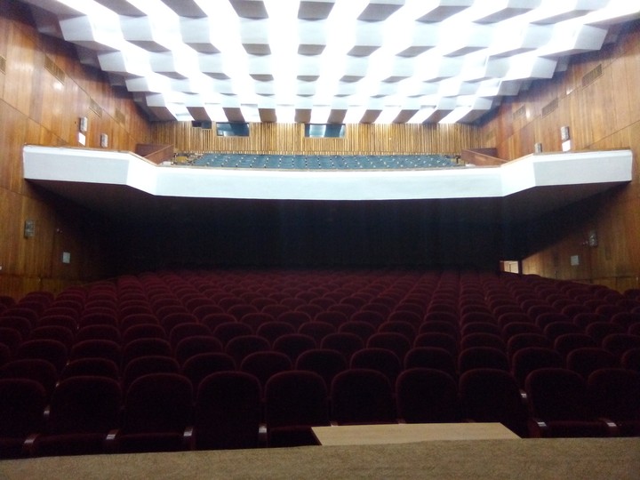 Stage