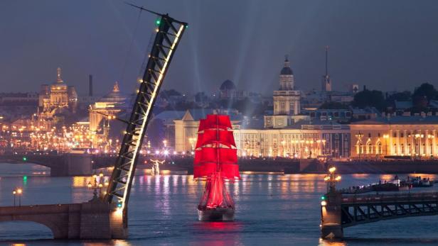 st.petersburger light Show ♥️✌️