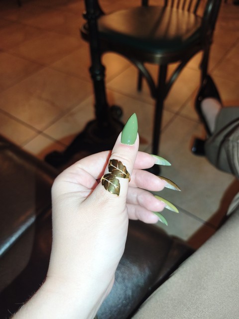 Green ??
