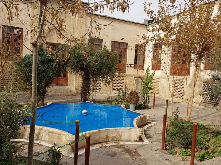 Imam khomeiny's home