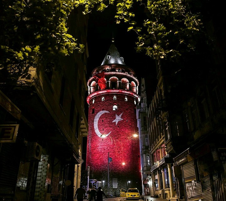 Galata kulesi