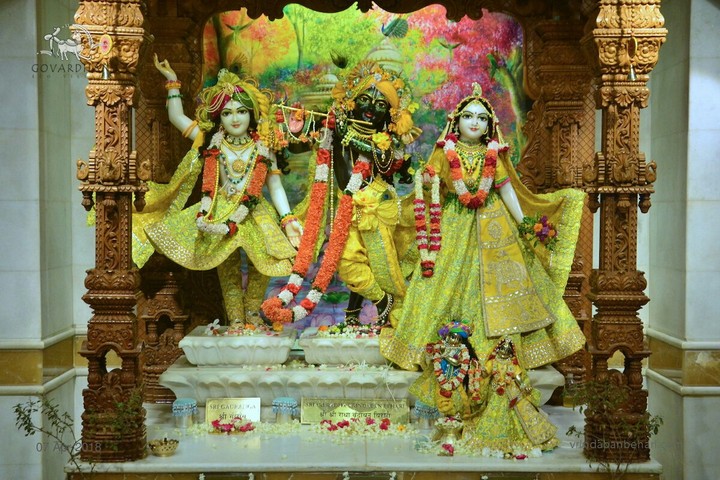 radha Manohar