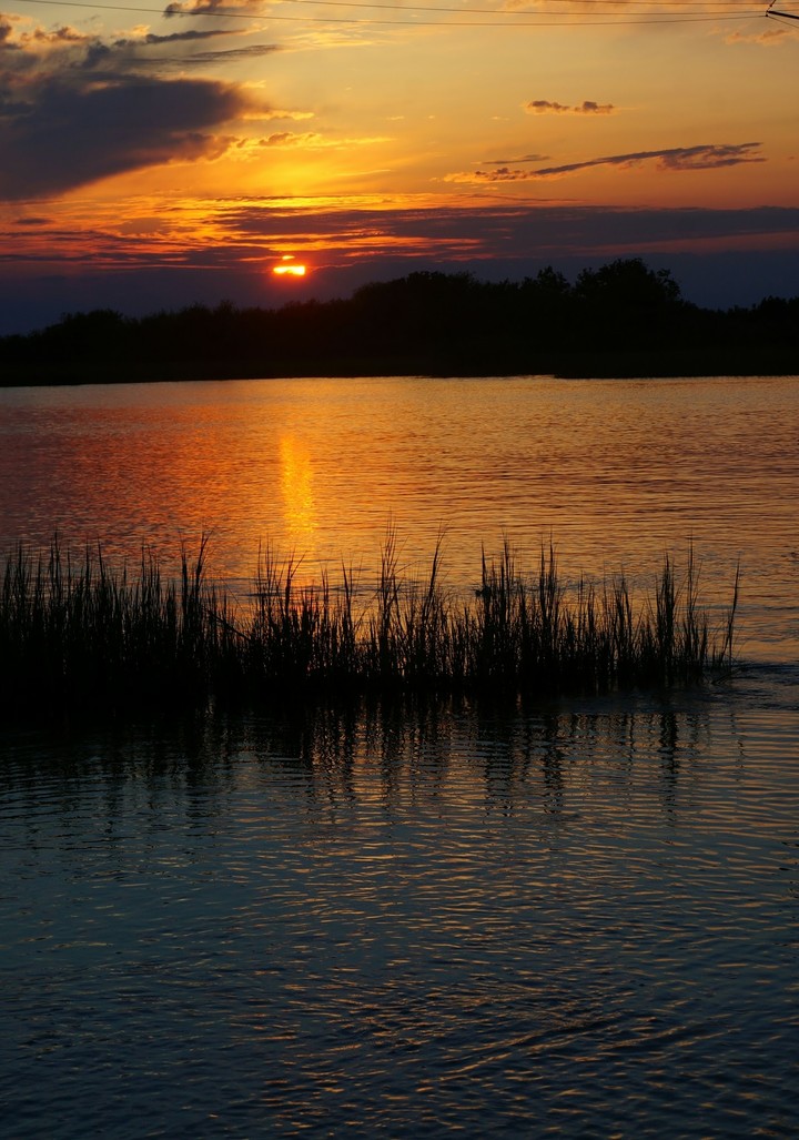 Sunset at Keith lake