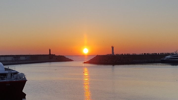 Raising Sun