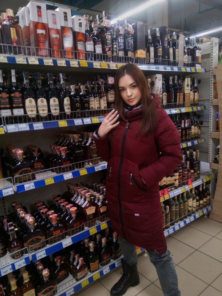 Девушка