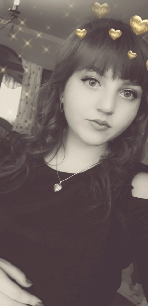#girl_gold
