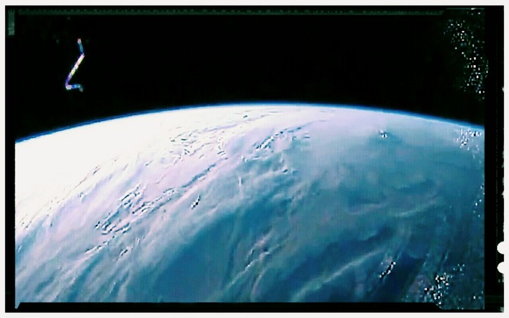 La tierra vista dsde arriva