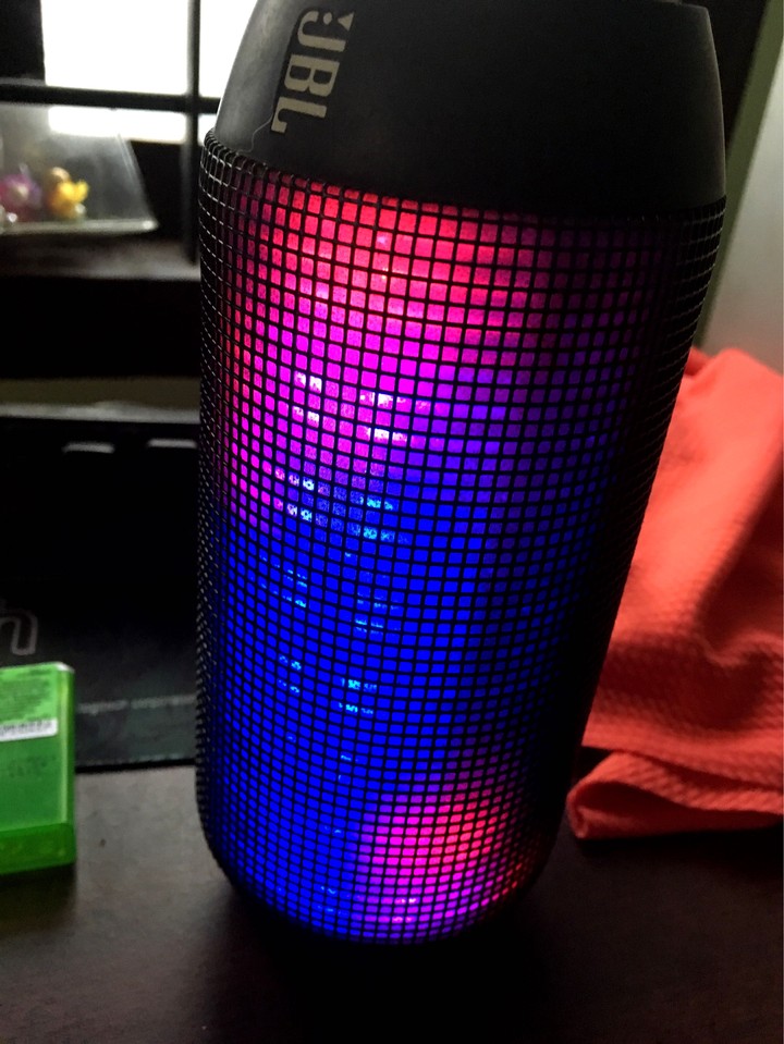 JBL PULSE
