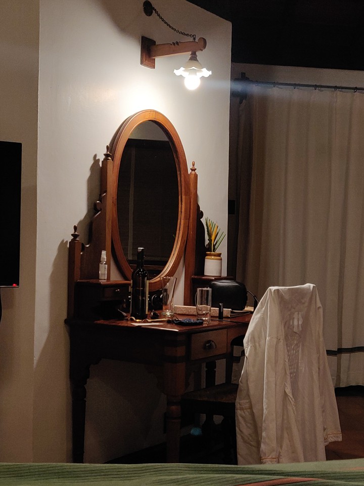 The dressing table