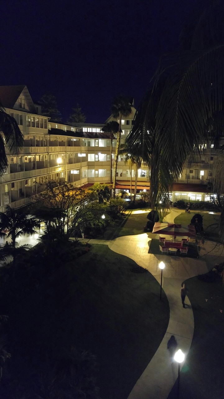 Courtyard at the del