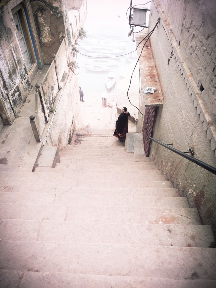lady in Varanasi