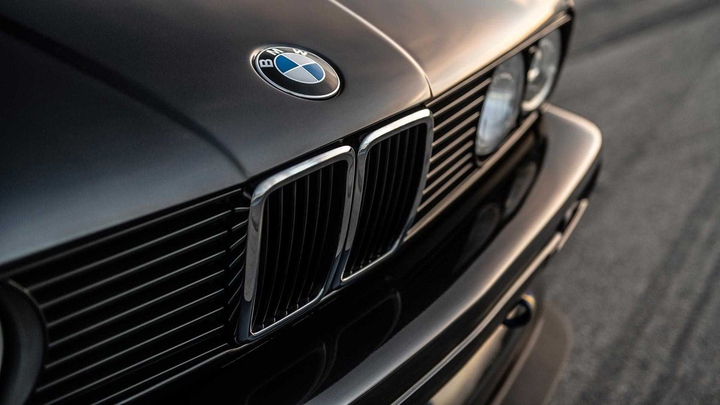 BMW_E30_Coupe