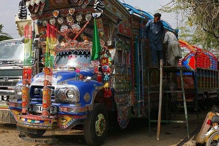 Explore the beauty of Pakistan